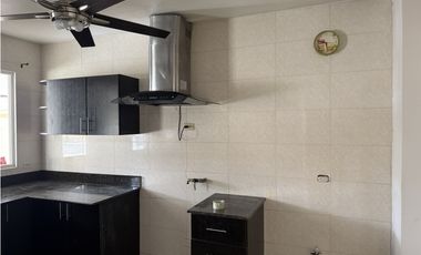 Alquiler o Venta Casa en Villa Tívoli, Brisas del Golf