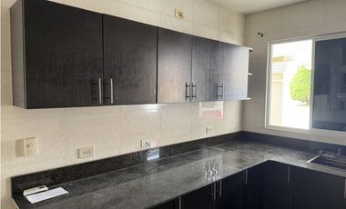 Alquiler o Venta Casa en Villa Tívoli, Brisas del Golf