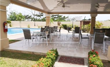 Se Alquila Casa en Villa Tívoli, Brisas del Golf