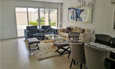 Se Alquila Casa en Villa Tívoli, Brisas del Golf