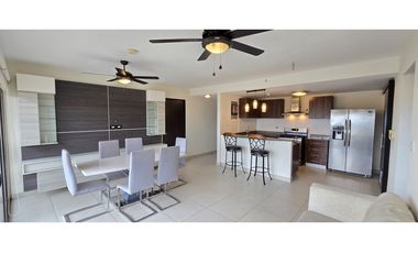 Apartamento Amoblado con Vista al Canal, Panamá Pacífico