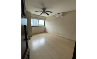 Se vende apartamento en Costa del Este