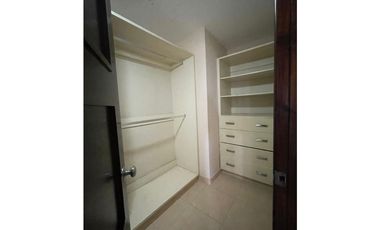Se vende apartamento en Costa del Este