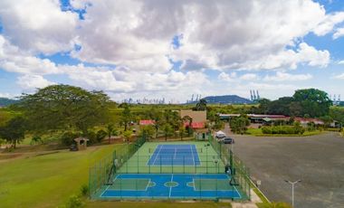 Venta de casa en Cocoli (Tucan Country Club) GTA