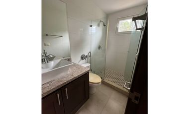 Venta de casa en Cocoli (Tucan Country Club) GTA