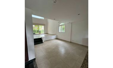 Venta de casa en Cocoli (Tucan Country Club) GTA