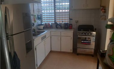 VILLA LUCRE / 400M / 4 HABITACIONES / 2 PARKING / TERRAZA / PATIO