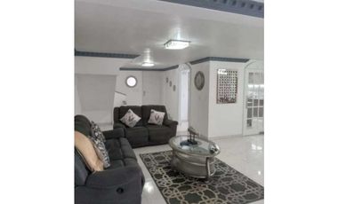 ALQUILER DE CASA EN ALTOS DE PANAMA TUMBA MUERTO