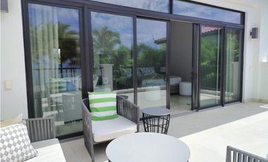 Se Vende Casa en Velamar, Buenaventura (Frente Al Mar)