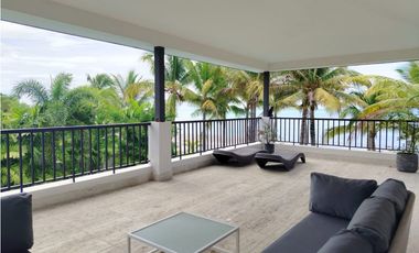 Se Vende Casa en Velamar, Buenaventura (Frente Al Mar)