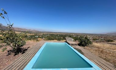 Casa con espectacular vista de 4 dormitorios