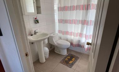 Casa con espectacular vista de 4 dormitorios