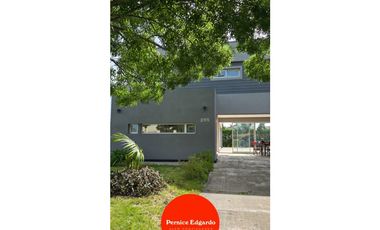 venta casa 4 ambientes + Piscina en Arenas del Sur