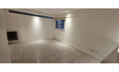 Moderno depto de 1 amb al frente con cochera en excelente entorno