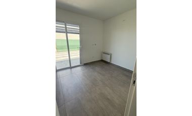INKASA INMOBILIARIA - ALQUILA CASA A ESTRENAR EN BARRIO PRIVADO