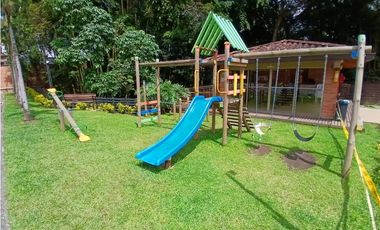 Casa en Venta y Arriendo Atravesado Envigado