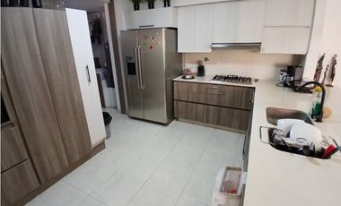 Casa en Venta y Arriendo Atravesado Envigado