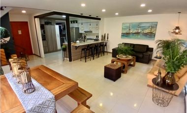 Casa en Venta y Arriendo Atravesado Envigado
