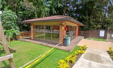 Casa en Venta y Arriendo Atravesado Envigado