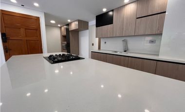 APARTAMENTO EN VENTA EN LAURELES RECIÉN REMODELADO