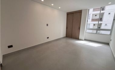 APARTAMENTO EN VENTA EN LAURELES RECIÉN REMODELADO