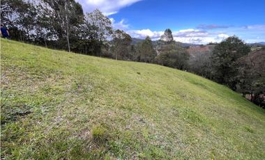 LOTE INDEPENDIENTE EN VENTA EN ENVIGADO ALTO DE LAS PALMAS