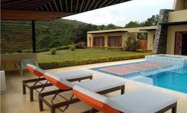 Casa Campestre, Condominio en Anapoima