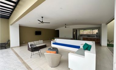 Casa Campestre, Condominio en Anapoima