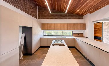 ARRIENDO DE FINCA EN PARCELA EL RETIRO