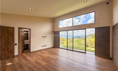 ARRIENDO DE FINCA EN PARCELA EL RETIRO