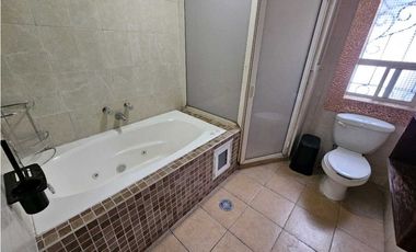 Casa de 3 Recámaras con Cuarto de Servicio y Terraza cumbres