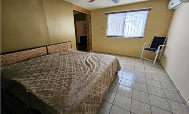 Casa de 3 Recámaras con Cuarto de Servicio y Terraza cumbres