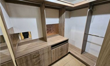 Casa de 3 Recámaras con Cuarto de Servicio y Terraza cumbres