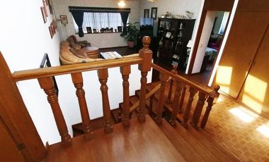 Casa en venta en Fracc. Santa Cruz Guadalupe, Zavaleta con 500m2 de jardín