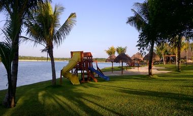 Terreno en Venta Frente el Lago en Lagos del Sol
