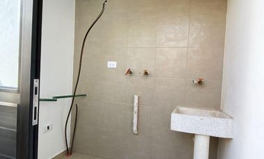 Casa en venta en Parque Real, Cuautlancingo de 2 niveles