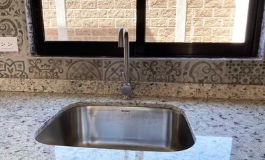 Casa en venta en Parque Real, Cuautlancingo de 2 niveles