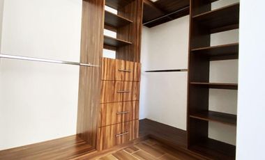 Casa en venta en Parque Real, Cuautlancingo de 2 niveles