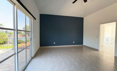 Casa en Venta en Atlixco, con más de 1,000m2 de Terreno