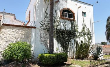 Casa en Venta en Atlixco, con más de 1,000m2 de Terreno
