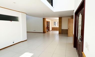 Casa en Venta en Atlixco, con más de 1,000m2 de Terreno