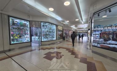 Local Comercial en Venta en Galeria Ñielol