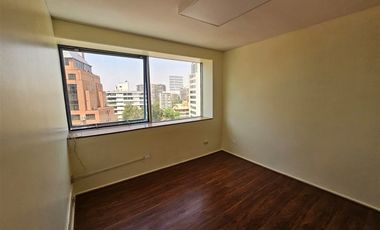 Oficina en Arriendo en 11 de septiembre 2155