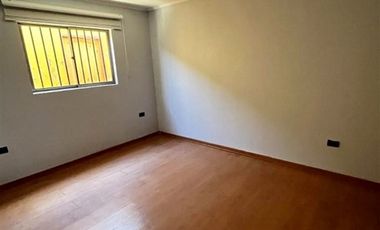 Casa en Arriendo en Av. Canal Beagle