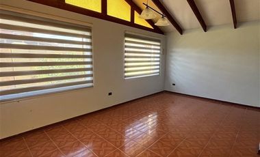 Casa en Arriendo en Av. Canal Beagle