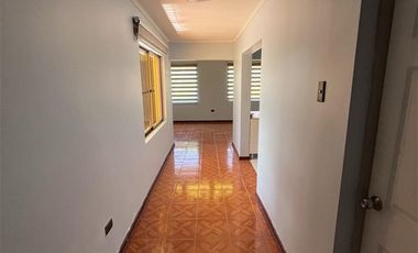 Casa en Arriendo en Av. Canal Beagle