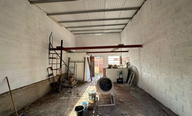 Gran lote con construcciones en Santo Tome