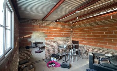 Gran lote con construcciones en Santo Tome