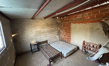 Gran lote con construcciones en Santo Tome