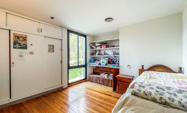 Casa en Venta en City Bell – Parque y Pileta